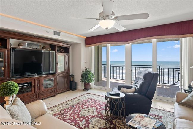 402 - 245 Highway A1a, Condo with 3 bedrooms, 3 bathrooms and null parking in Satellite Beach FL | Image 12