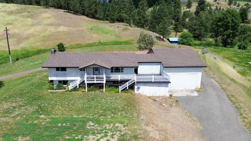 598 Highway 395 N, Kettle Falls, WA, 99141-9764 | Card Image