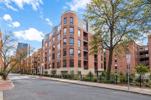 201-50 Symphony Rd, Boston, MA, 02115-4083 | Card Image