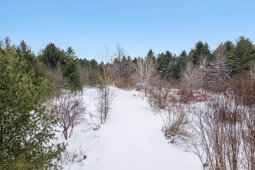 4611 Stover Rd, Bellaire, MI, 49615-9047 | Card Image