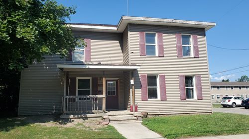 702 S Oak St, Mt. Pleasant, MI, 48858-2426 | Card Image