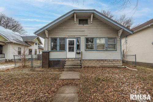 1922 W 3rd Street, Davenport, IA, 52802 | Card Image