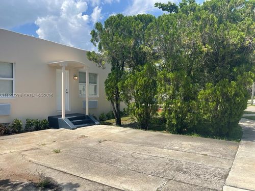 2-5800 Taylor St, Hollywood, FL, 33021-6255 | Card Image