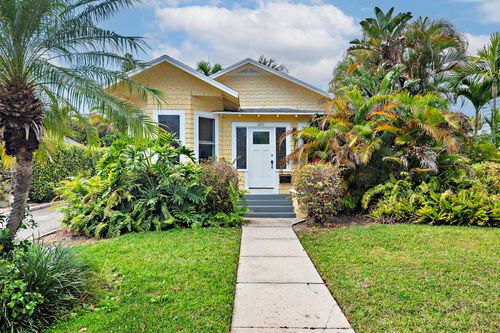 1211 Florida Ave, West Palm Beach, FL, 33401-6615 | Card Image