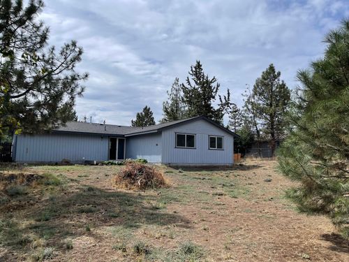 20844 Greenmont Dr, Bend, OR, 97702-2856 | Card Image