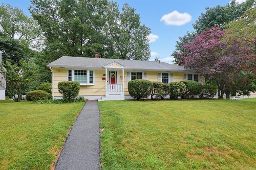 32 Saratoga Dr, Worcester, MA, 01606-2542 | Card Image