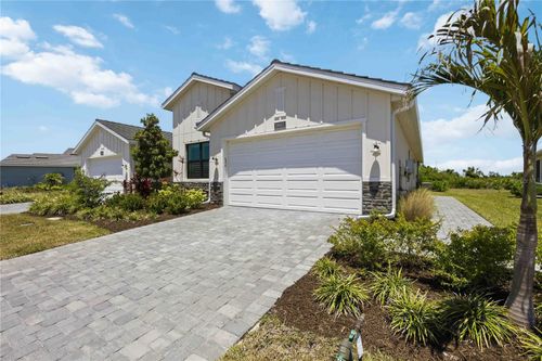 18652 Dayspring Pl, Venice, FL, 34293-5141 | Card Image