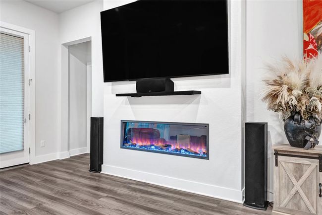 Modern Electric Fireplace | Image 27