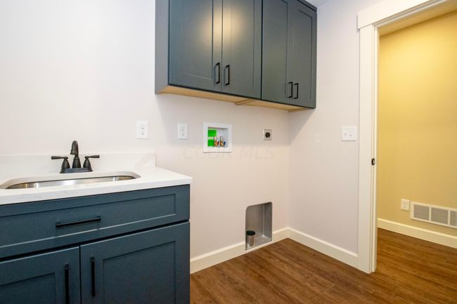 3770 Johnstown Utica Road Ne, House other with 3 bedrooms, 2 bathrooms and null parking in Utica OH | Image 8