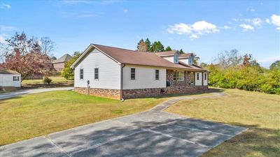 2327 North Highway 11 Highway, House other with 2 bedrooms, 2 bathrooms and null parking in West Union SC | Image 2