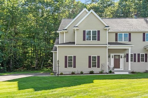 4 Jewett Rd, Sterling, MA, 01564-2628 | Card Image
