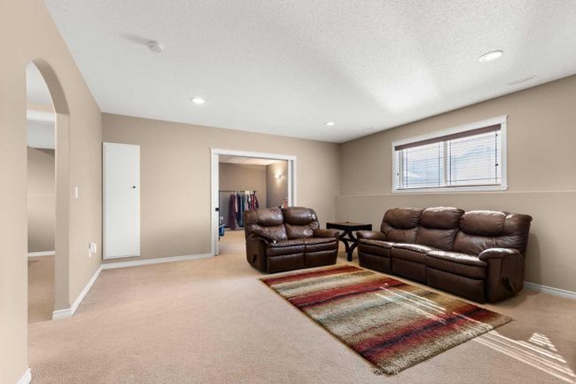 75 Somerset Dale Se, Home with 5 bedrooms, 3 bathrooms and 6 parking in Medicine Hat AB | Image 30