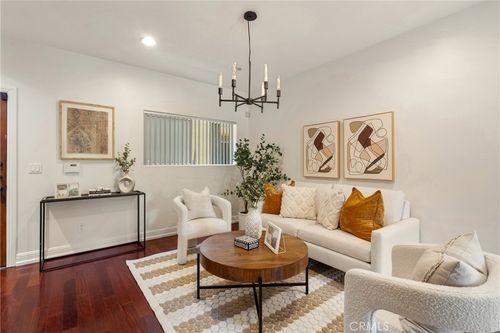 103-2027 Beloit Ave, Los Angeles, CA, 90049-3007 | Card Image