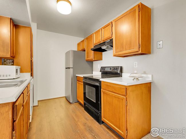 APT-301 - 1094 S Dearborn St, Condo with 2 bedrooms, 2 bathrooms and 1 parking in Aurora CO | Image 5