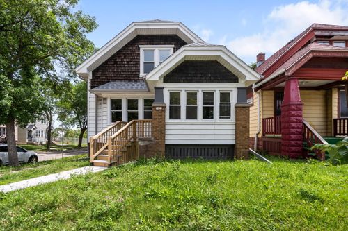 3634 N 9th St, Milwaukee, WI, 53206-3307 | Card Image