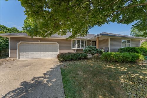 1272 Valley View Dr, Boardman, OH, 44512-3746 | Card Image