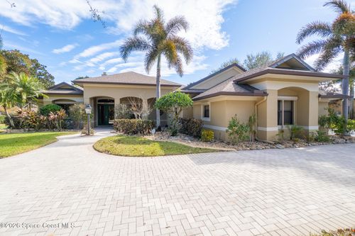 3031 Southern Oaks Dr, Merritt Island, FL, 32952-4152 | Card Image