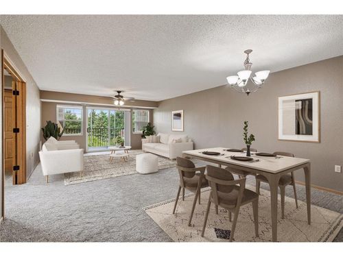 302-935 Ferndale Street, Maplewood, MN, 55119 | Card Image