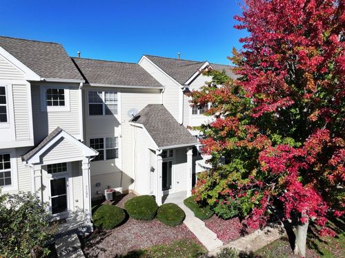 0-34298 N Barberry Rd, Round Lake Beach, IL, 60073-5229 | Card Image