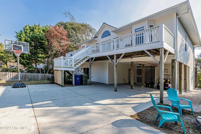 7315 Archers Creek Dr, House other with 4 bedrooms, 3 bathrooms and null parking in Emerald Isle NC | Image 4