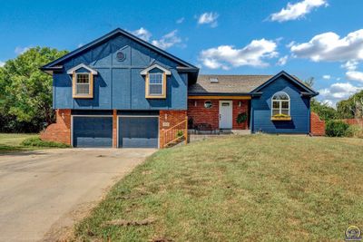 3723 Sw Stutley Rd, House other with 3 bedrooms, 2 bathrooms and null parking in Topeka KS | Image 2