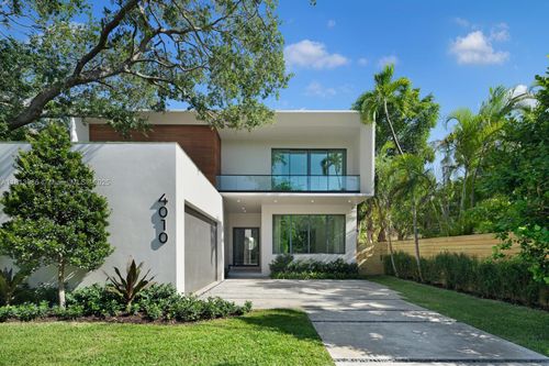 4010 Park Ave, Miami, FL, 33133-6352 | Card Image