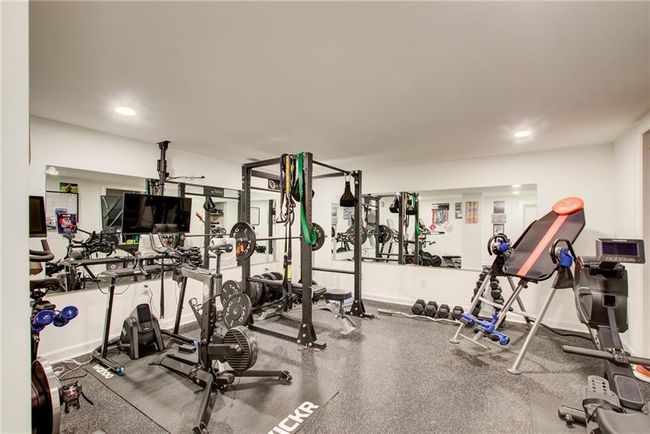 6090 River Chase Cir, House other with 4 bedrooms, 5 bathrooms and 2 parking in Sandy Springs GA | Image 56