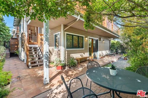 apt-3-2411 4th St, Santa Monica, CA, 90405-3690 | Card Image