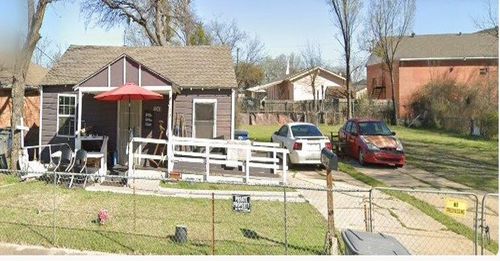 1943 Nomas Street, Dallas, TX, 75212 | Card Image