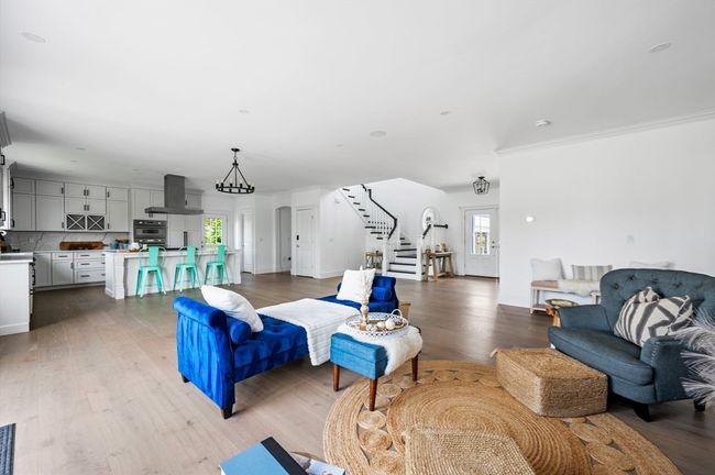 935 E Squantum St, House other with 4 bedrooms, 6 bathrooms and 4 parking in Quincy MA | Image 14