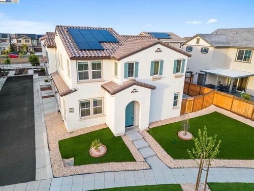 251 E Wrigleys Ave, Mountain House, CA, 95391-8284 | Card Image