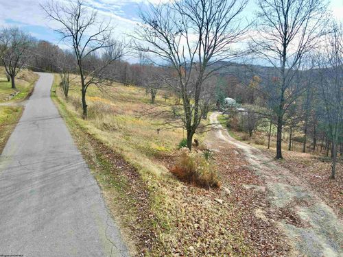 1945 Wilson Ridge Rd, Duck, WV, 25063-7709 | Card Image