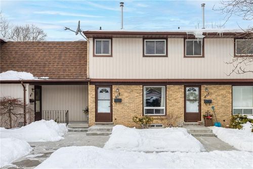 22-210 Glamis Rd, Cambridge, ON, N1R6L3 | Card Image