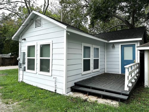 apt-c-4318 1st St, Bacliff, TX, 77518-1637 | Card Image