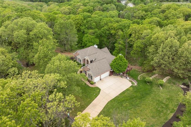 Drone / aerial view with a wooded view | Image 59
