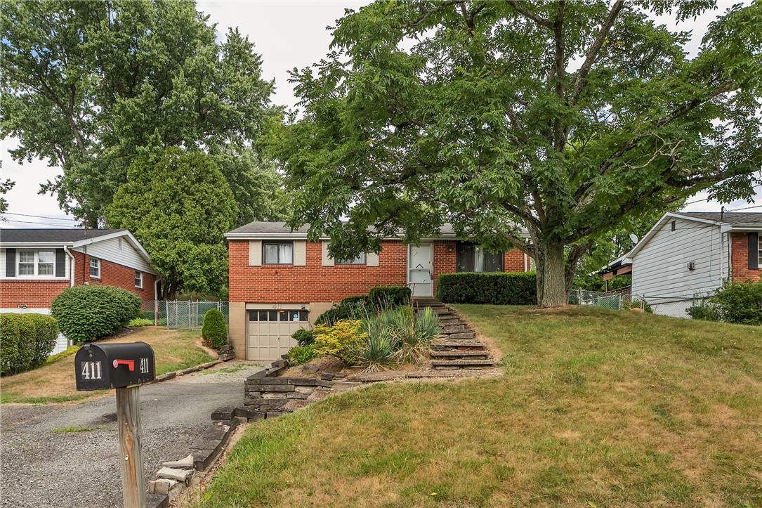 Alpine Village Dr, Monroeville, PA 15146