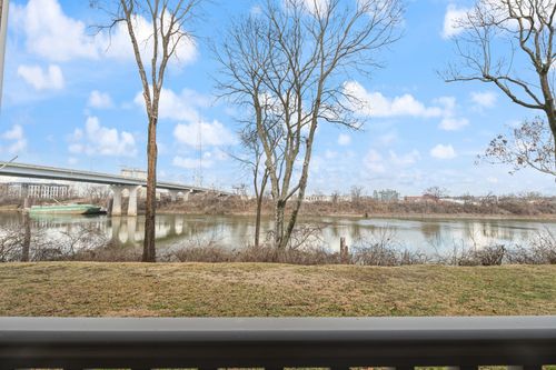 1006 1st Ave N, Nashville, TN, 37201-1035 | Card Image