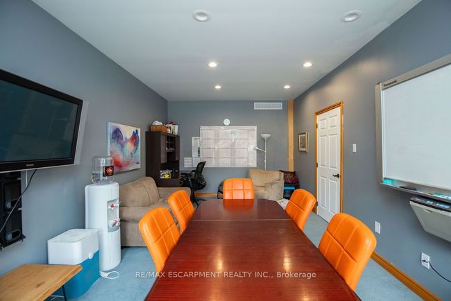 144 Wilson St E, Home with 0 bedrooms, 4 bathrooms and 24 parking in Ancaster ON | Image 20