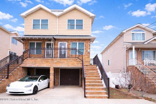 337 Hunter Avenue, Staten Island, NY, 10306 | Card Image
