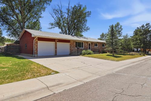 16 Valley Dr, Casper, WY, 82604-4012 | Card Image