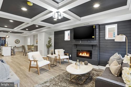 3022 E Federal St, BALTIMORE, MD, 21213-3912 | Card Image