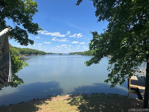 108 Skiers Pt, Macon, NC, 27551-8831 | Card Image