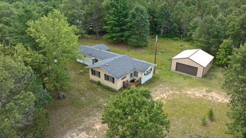 w4789 &amp; W4791 27th Street, Necedah, WI, 54644 | Card Image