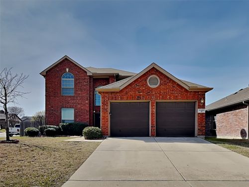 10401 Turning Leaf Trl, Fort Worth, TX, 76131-3981 | Card Image