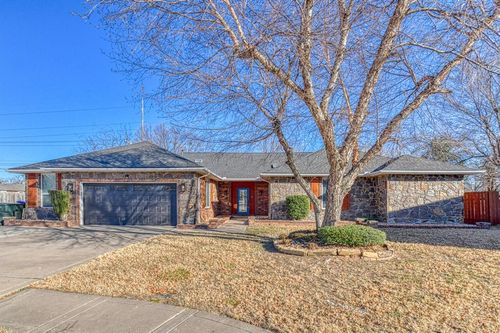 1929 Guilford Court, Norman, OK, 73072 | Card Image