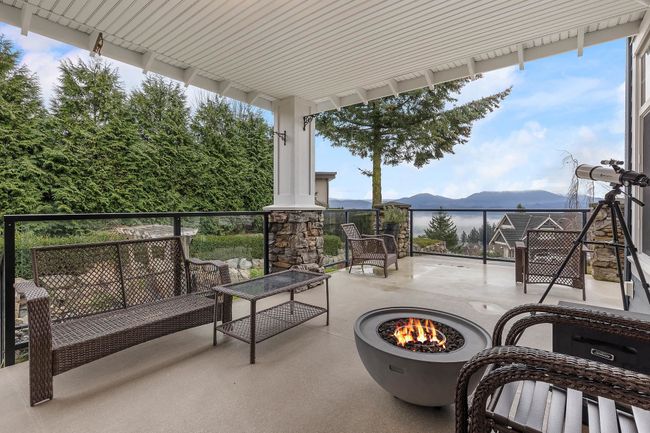 2644 Larkspur Crt, House other with 4 bedrooms, 4 bathrooms and 4 parking in Abbotsford BC | Image 38
