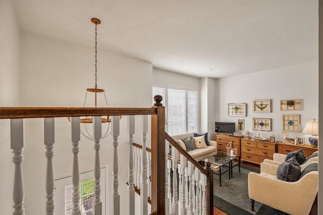 302 Osona Ln, Townhouse with 3 bedrooms, 3 bathrooms and 2 parking in Mars PA | Image 11