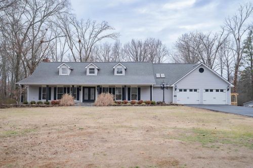 12 Hill Creek Cir, Searcy, AR, 72143-7486 | Card Image