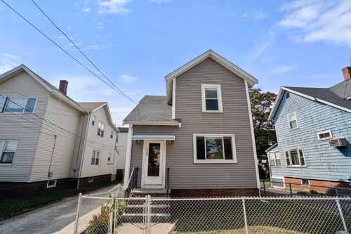 580 2nd St, Everett, MA, 02149-3429 | Card Image