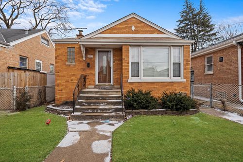 14315 S Lowe Ave, Riverdale, IL, 60827-2308 | Card Image